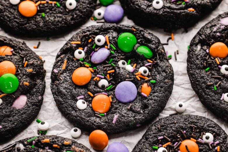 Spooky Halloween Monster Cookies – Julia’s Album Spooky Halloween Monster Cookies – Julia’s Album